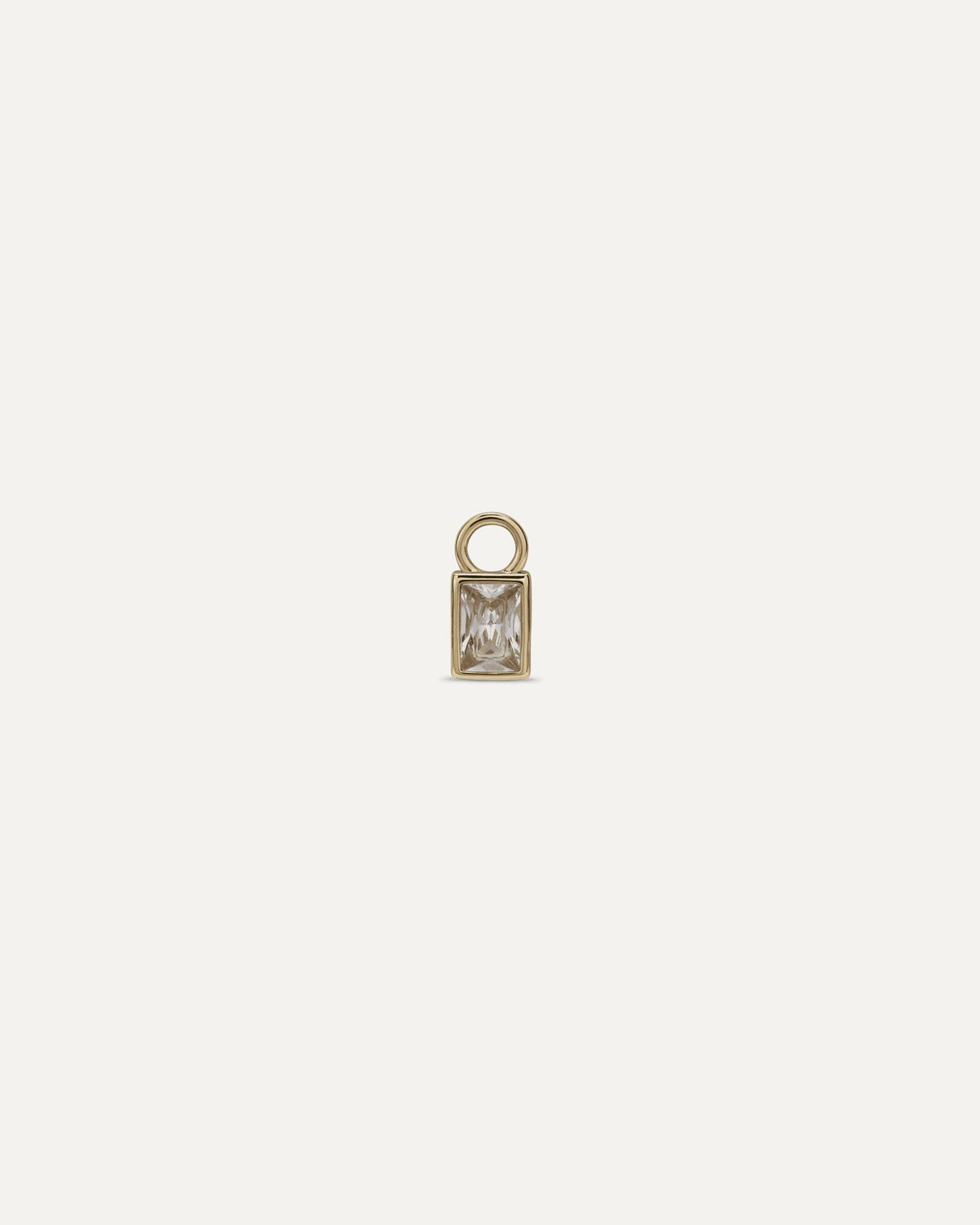 Charm Naomi Oro