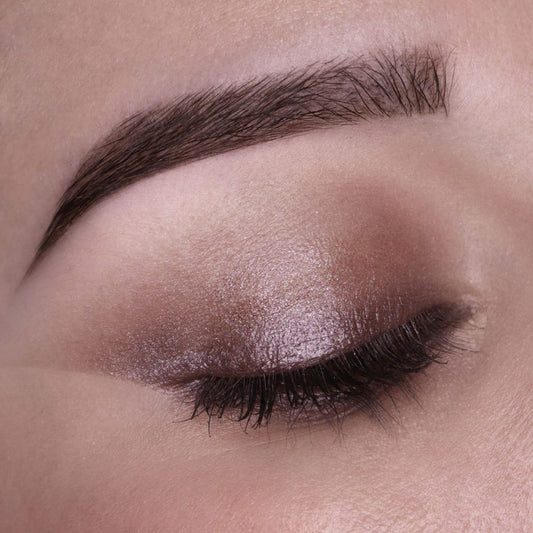 puroBIO Cosmetics LONG LASTING – Eyeshadow Pencil 07L Tortora Metal indossato