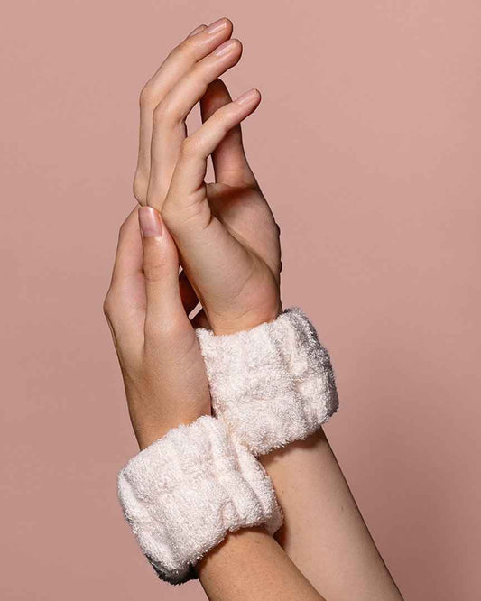 Namur Polsini Skincare in Bamboo Namur